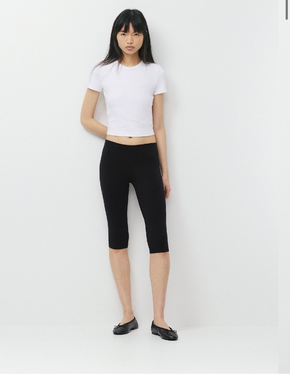 Aritzia Sunday Best Tees (multiple)
